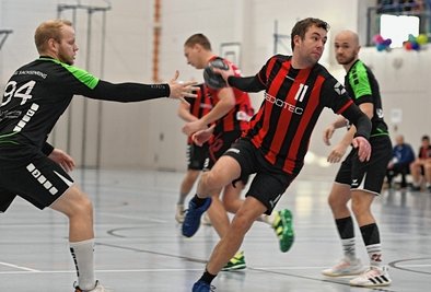 Kay Schröder gehörte zuletzt zu den besten Werfern bei den Mittweidaer Bezirksliga-Handballern. Sie müssen nun im Vogtland ran. 
