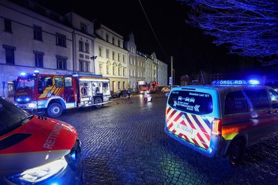 Feuerwehr und Rettungdienst waren am Sonntag am Ecksteig in Glauchau im Einsatz.