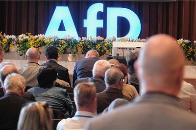 Knapp 300 Delegierte waren zum Landesparteitag in die Sachsenlandhalle Glauchau gekommen. 