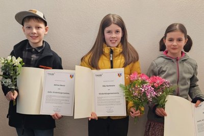 Kinderbürgermeisterin Ella Hartmann (Mitte) hat mit Resa Haase und Adrian Bernt auch zwei Stellvertreter.