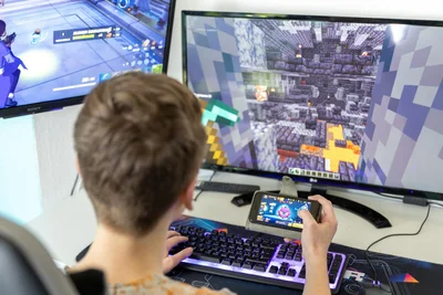 Computerspiele haben vor allem auf Kinder eine magische Anziehungskraft.