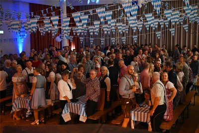 Der Saal des Kultur- und Schützenhauses war bestens gefüllt.