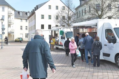 Markttag auf dem Brand- Erbisdorfer Marktplatz.