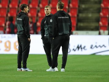 Sebastian Rudy (l-r), Timo Werner und Torwart Marc-Andre ter Stegen stehen in der Startelf gegen Norwegen.
