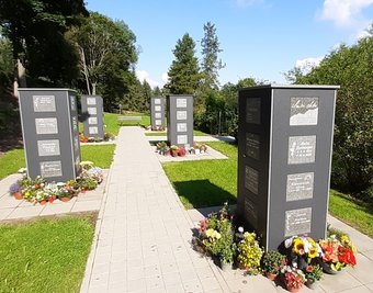 Zu den fünf Stelen im Kolumbarium auf dem Zentralfriedhof kommen noch in diesem Jahr zwei hinzu. Insgesamt sind 14 Stelen geplant.