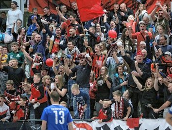 Budenzauber vorm Fest: Zum 14. Indoor-Regio-Cup werden nächste Woche wieder rund 700 Fans in der Sporthalle des Cottagymnasiums in Brand-Erbisdorf erwartet. 