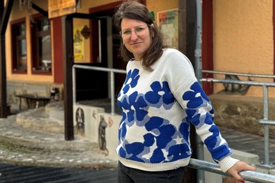 Annett Löser fungiert seit Mai 2023 als Geschäftsführerin der Alten Brauerei. Sie sorgt sich, das dringend benötigte Fördermittel zunehmend wegbrechen könnten.