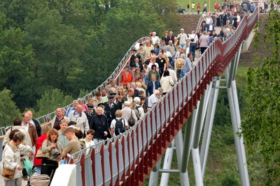 Auf dem einstigen Wismutgelände in Ronneburg wurde 2007 die Bundesgartenschau ausgerichtet.