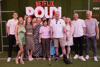 Familienmensch und Fußballer: die Podolskis bei der Premiere in Köln. (Archivbild)