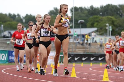 Von Anfang führte die 19-Jährige das Feld der U 20, U 18 und U 16 an. Sie holte zum dritten Mal DM-Gold.