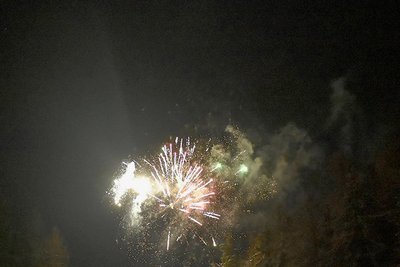 Auch ein Feuerwerk gehörte zum Programm.