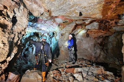 Es blieb bei den Plänen: Mehrere Stollen unter der Altstadt sollten Zugang zur Bunkeranlage bieten. Doch die Stollen enden nach teils wenigen Metern.