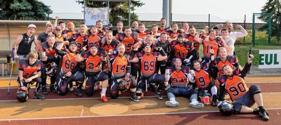Gemeinsam stark: Den 21:14-Erfolg gegen Spitzenreiter Radebeul haben sich die Vogtland Rebels als Team erarbeitet. 