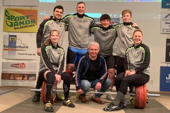 2. Gewichtheber-Bundesliga: Athletenteam Vogtland bleibt vorn - Das erfolgreiche Athletenteam Vogtland im bayrischen Waldkirchen.