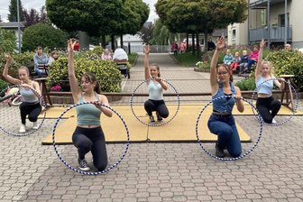20.000-Euro-Loch in Vereinskasse: Mülsener Zirkusprojekt bangt um Zukunft - Ob Reifen- oder Seiltanz, Clownerie oder Einradfahren – im Zirkus Salto Salcin können sich Kinder und Jugendliche ausprobieren.