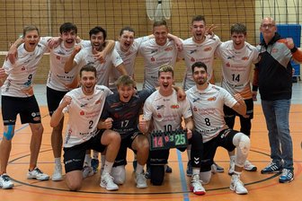 20-jähriger Neuzugang der Zschopauer Regionalliga-Volleyballer setzt sofort ein Ausrufezeichen - Zschopaus Regionalliga-Volleyballern ist in Erfurt ein erfolgreicher Saisonauftakt gelungen.