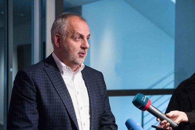 Der Linken-Abgeordnete Rico Gebhardt repräsentiert vor dem sächsischen Verfassungsgerichtshof seine Fraktionskollegen, die gegen das Polizeigesetz geklagt haben.