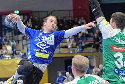 Mihkel Löpp und der EHV Aue verkauften sich gegen Erstligist Leipzig teuer. Im Testspiel am Sonntag sahen 500 Zuschauer auch zwei neue Gesichter, die von der Reserve des SC DHfK ins Erzgebirge gewechselt sind. 