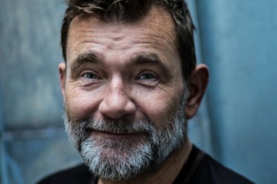 Matthias Freihof: Der Schauspieler wurde 1961 in Plauen geboren.