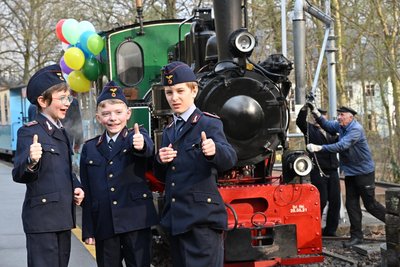 Im März startete die Parkeisenbahn in die Saison. Malte, Leon und Julian waren dabei.