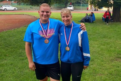 Dennis und Nadine Beck durften sich im tschechischen Lovosice jeweils über Gold freuen.