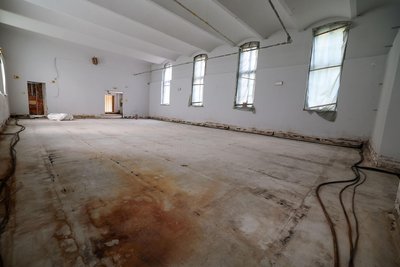 So sieht es aktuell im Erdgeschoss aus, wo ab dem nächsten Jahr wieder die Begleitausstellung gezeigt werden soll.
