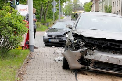 Bei einem Autounfall in Chemnitz ist eine Frau verletzt worden. 