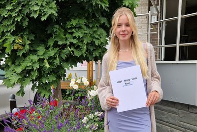 „Bei meiner Ausbildung habe ich alle Grundlagen, die zum Büromanagement dazu gehören, gelernt“, erklärt Anna-Sophie Wagner.