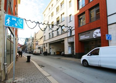 Die Marienstraße wird für ein Jahr lang zum verkehrsberuhigten Bereich.