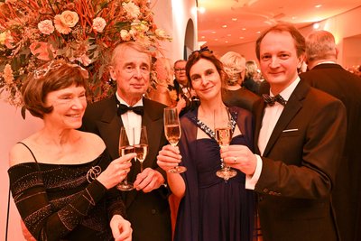 Annelie und Michael Mehlhorn und Susanne und Henri Kirmse (v.l.n.r.).