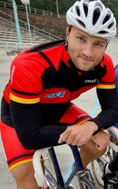 Für Denny Ihle und seine Trainingsgruppe gehörten auch Übungseinheiten auf dem Rad zum Sommerprogramm.