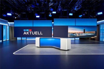 Für RTL Aktuell kann die Frontfläche in einer anderen Farbe beleuchtet werden.