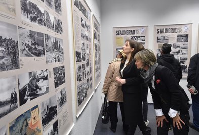 Die Chemnitzer Oberbürgermeisterin Barbara Ludwig nahm am Freitag an der Eröffnung der Ausstellung teil.