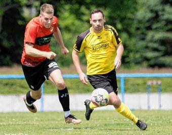 Erneut ein Aktivposten: Meik Mehner (r.). Der Mittelfeldspieler des BSC ging weite Wege und verlor kaum einen Zweikampf. 