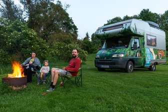 2023: Carlotta Kaiser und ihr Familienabenteuer mit Wohnmobil „Wobby“ - Carlotta Kaiser entdeckt mit ihren Eltern und ihrer Schwester im „Wobby“ getauften Wohnmobil die Welt.