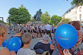 209. Geburtstagsfeier mit Ständchen -