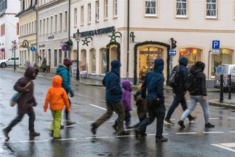 21 leer stehende Läden: Blutet Innenstadt von Marienberg weiter aus? - Noch gibt es in der Marienberger Innenstadt ein breites Sortimentsangebot. Allerdings lässt die Kundenfrequenz zu wünschen übrig. Einheitliche Öffnungszeiten könnten für einen größeren Zuspruch sorgen.