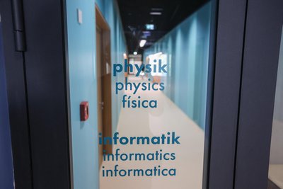 Erst wenige Jahre alt, international aufgestellt und gefragt: die Marianne-Brandt-Oberschule in Bernsdorf.