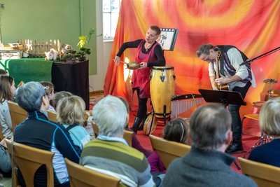 Das Musiktheater Spielart aus Zwota eröffnete das 31. Puppenspielfest.