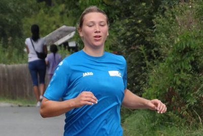 Die junge Alina Rosch aus Plauen dominierte bei den Frauen.