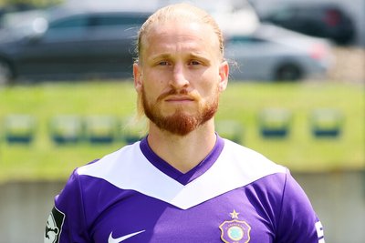 Note 3,0.Mit 13 Torbeteiligungen war er der zweitbeste Scorer der Veilchen. Er war extrem wichtig für das Team, allerdings fehlte er immer wieder krankheits- oder verletzungsbedingt. In einigen Spielen ging er als Matchwinner hervor, fehlerlos aber war er nicht.