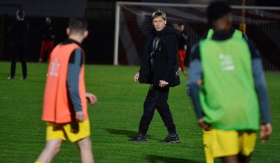 VfB-Trainer Sven Köhler muss in den nächsten Tagen mit einem Rumpfkader trainieren.