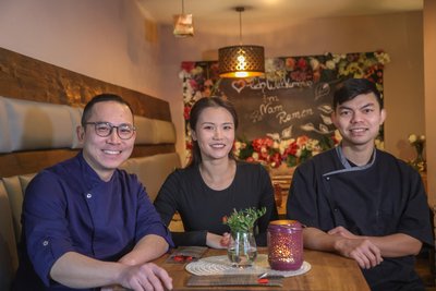 Das Team: Chef Nam Dang, Servicekraft Huong Mac und Koch Hanh Nguyen vom Restaurant Nam Ramen.