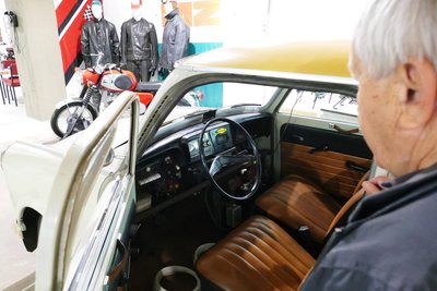 Von 1966 bis 1968 stieg Jürgen Lenk zu Hunderten Versuchsfahrten in den Trabant.