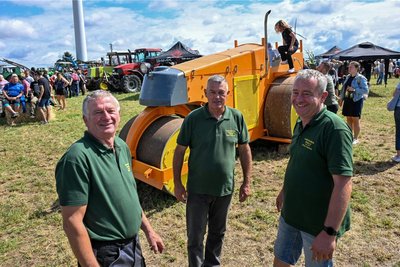 Thomas Fichtner, Steffen Waschitzka und Michael Rogler vom Landwirtschaftlichen Verein Limbach-Oberfrohna. Alle zwei Jahren organisiert der Verein den Feldtag.