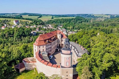 Zur Entdeckertour der "Freien Presse" können sich Besucher auf Schloss Wolkenburg auch historische Folterinstrumente anschauen, die ...