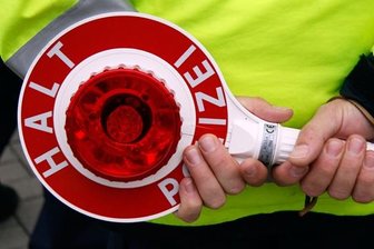 22-Jähriger liefert sich Verfolgungsjagd mit Polizei - 
