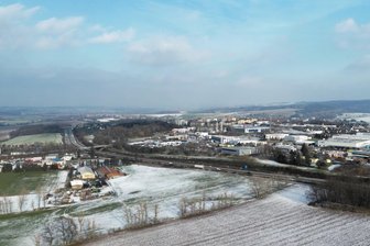 22-Millionen-Euro-Projekt: Förderung für neues Gewerbegebiet an A 72 im Erzgebirge in Sicht - Ein Gewerbegebiet in Stollberg soll westlich der Autobahn entstehen.