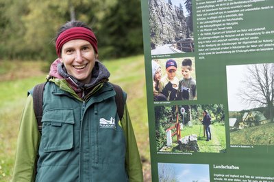 Christina Melzer hat den Bergwiesenlehrpfad an der Raummühle neu gestaltet.