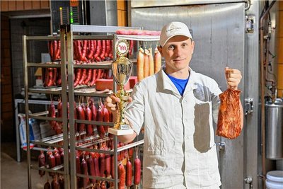 Mit einem solchen Lachsschinken aus eigener Produktion hat sich Benny Gränitz am Metzgercup beteiligt. 